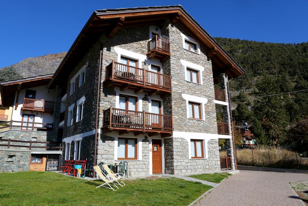 Valley Vacanze Брусон Екстериор снимка