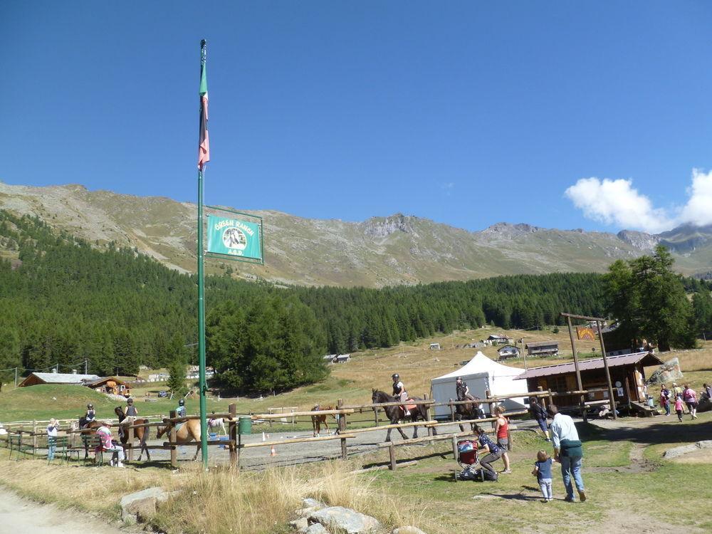 Valley Vacanze Брусон Екстериор снимка