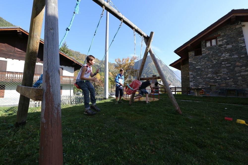 Valley Vacanze Брусон Екстериор снимка